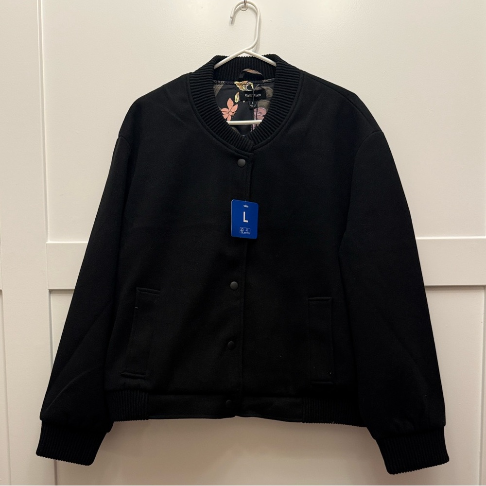 NWT “Well Worn” brand Women’s Black Bomber Jacket Floral Lining Snap Front Large